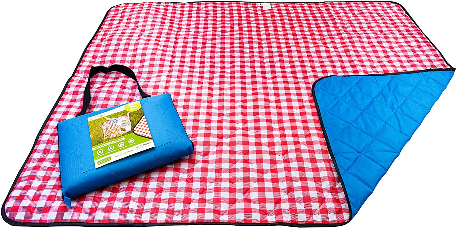 roebury beach picnic blanket water resistant